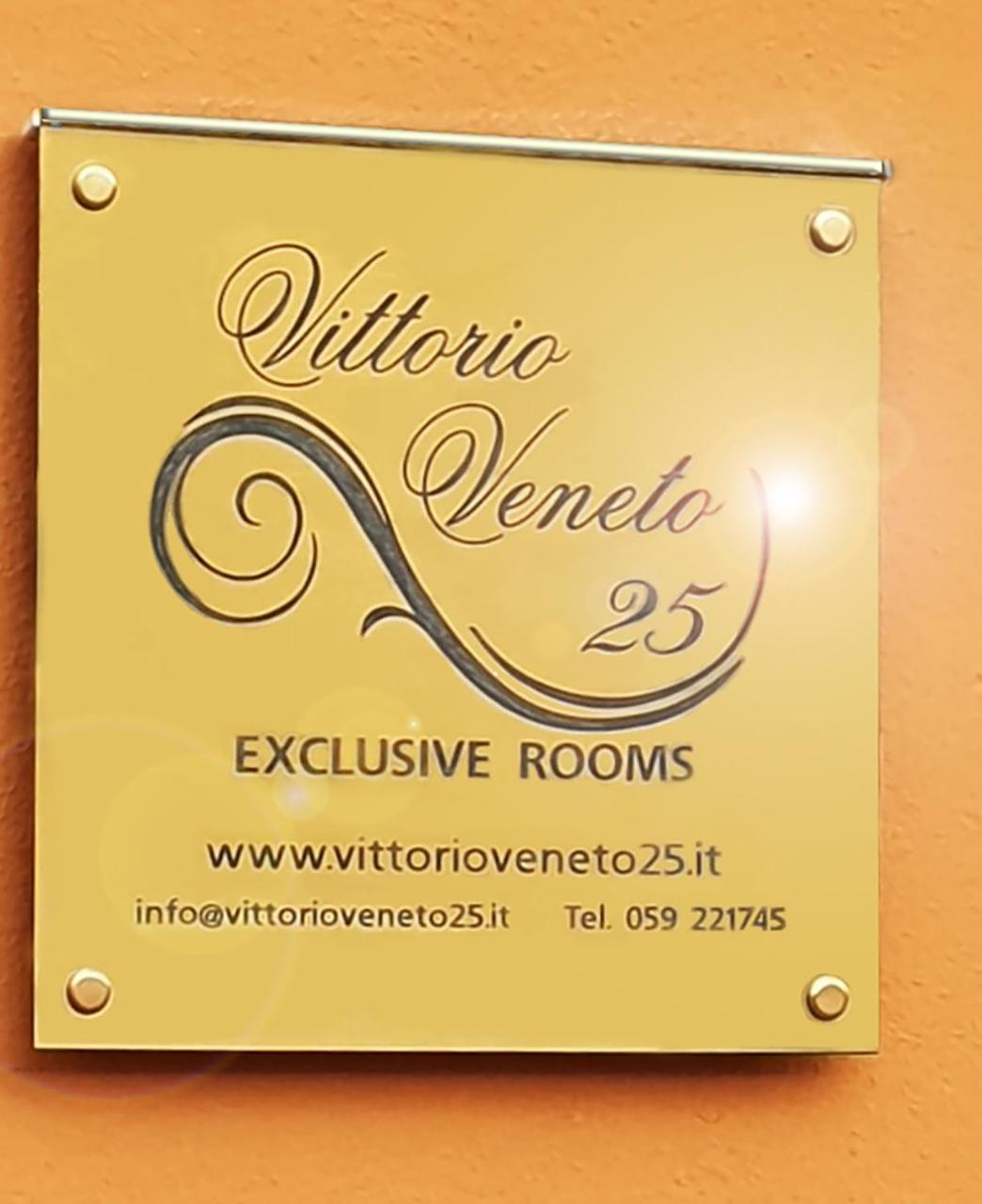 Vittorio Veneto 25 Hotel Modena Ngoại thất bức ảnh